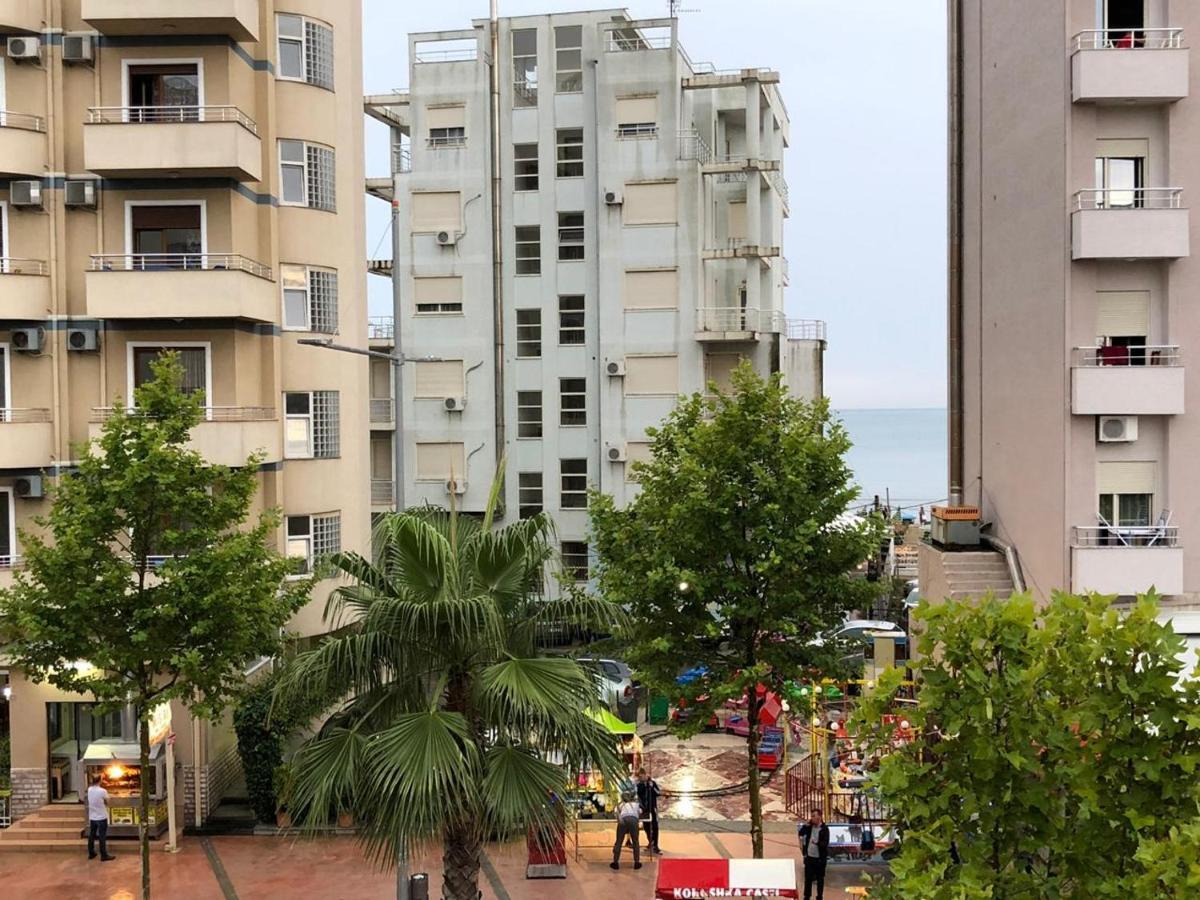 Vogli'S House Apartments & Rooms ดูร์เรส ภายนอก รูปภาพ