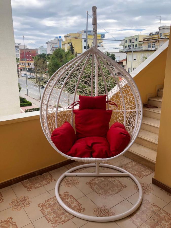 Vogli'S House Apartments & Rooms ดูร์เรส ภายนอก รูปภาพ